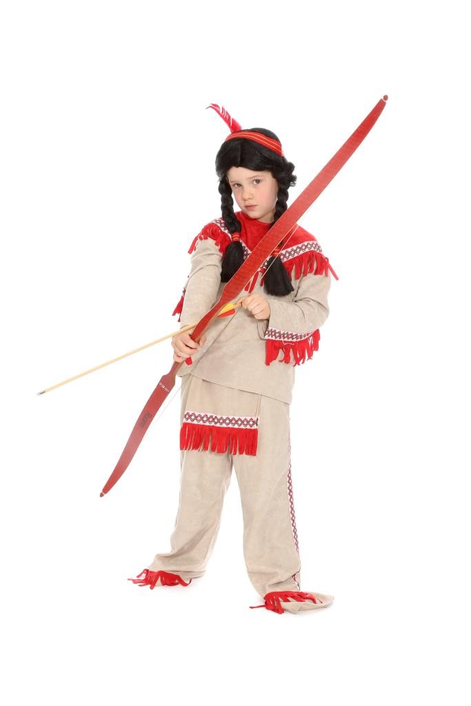 Indianeranzug mit roten Fransen